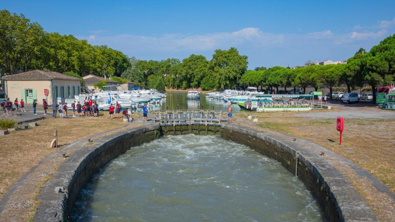 Tout Confort ! Climatisation, Calme, Piscine, Parking Gratuit, Terrasse, Wifi Apartment Carcassonne Luaran gambar